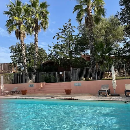 Сasa de vacaciones La Rotondo Dans La Alta Strada Piscine Partagee Chauffee Sainte-Lucie de Porto-Vecchio